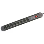 36.257, Base múltiple 8 tomas con interruptor y protección sobretensiones y carga, color negro