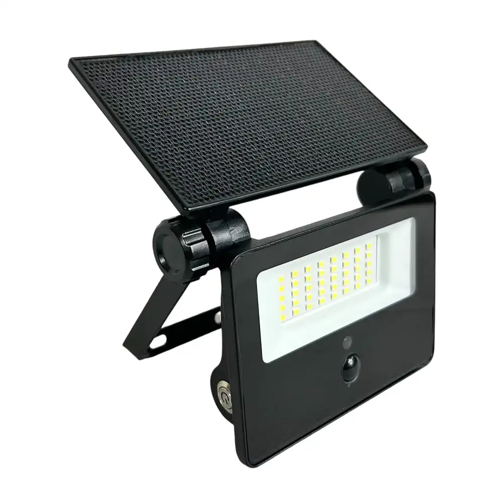81.781/N/1, Foco solar con sensor de movimiento y mando , 1500 Lm
